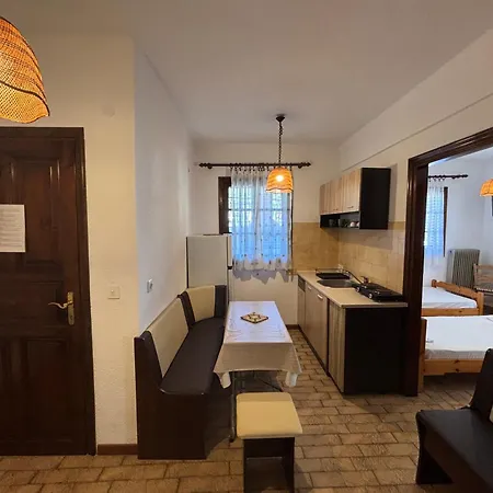 Anna's Apartamento Neos Marmaras