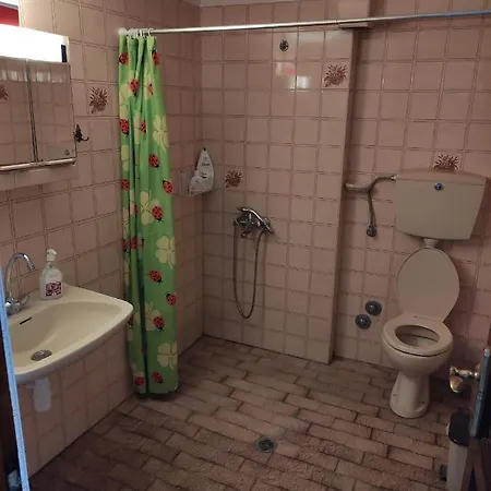 Traditional Appartement Neos Marmaras